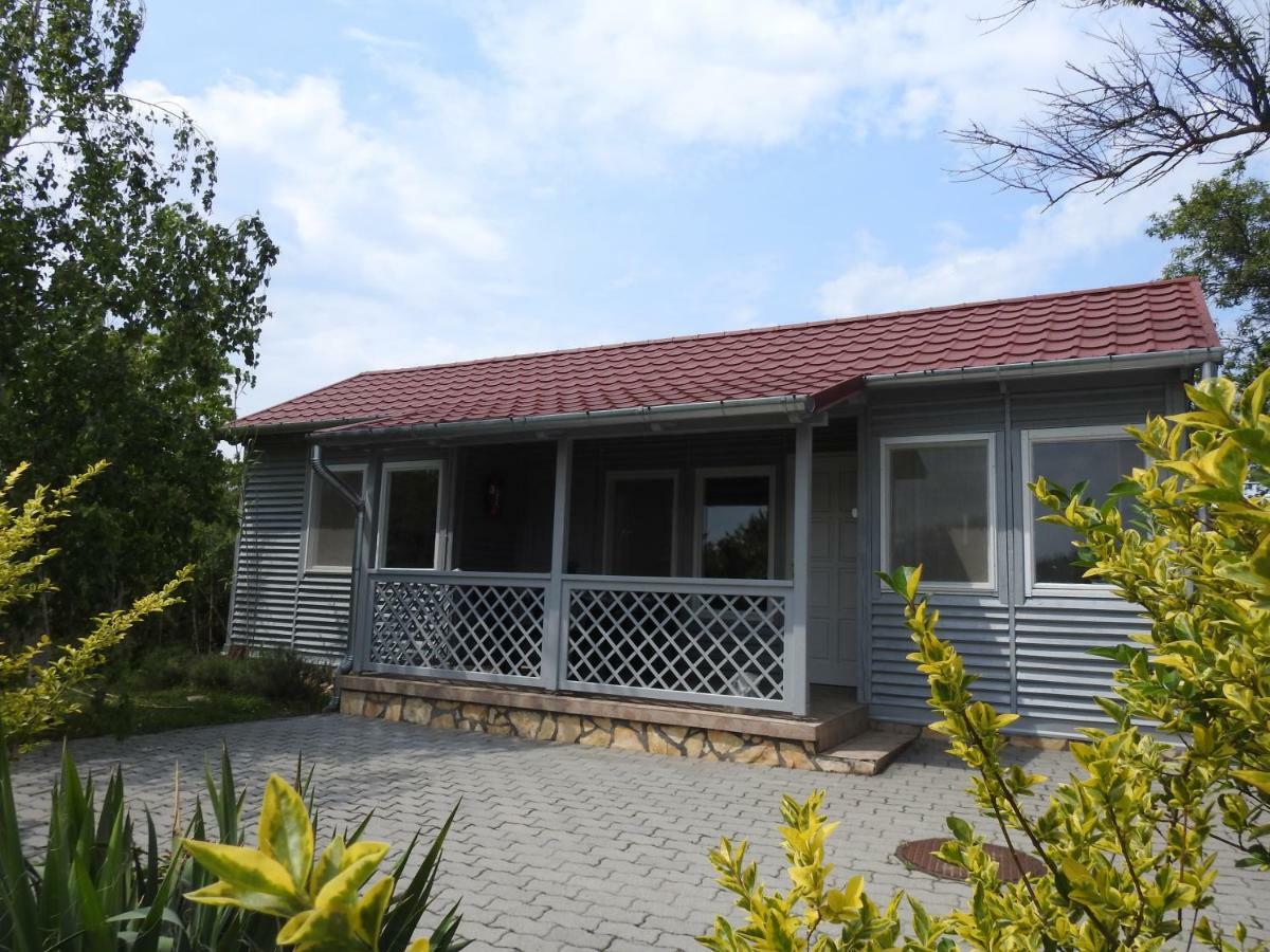 Akali Apartman Balatonakali Exterior foto